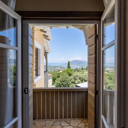 Holidays Apartment