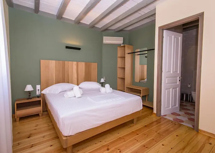 Holidays * Κατούνα